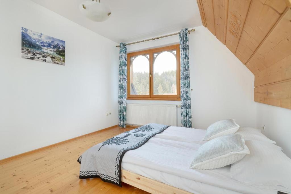 Apartament Jaszczurowka *