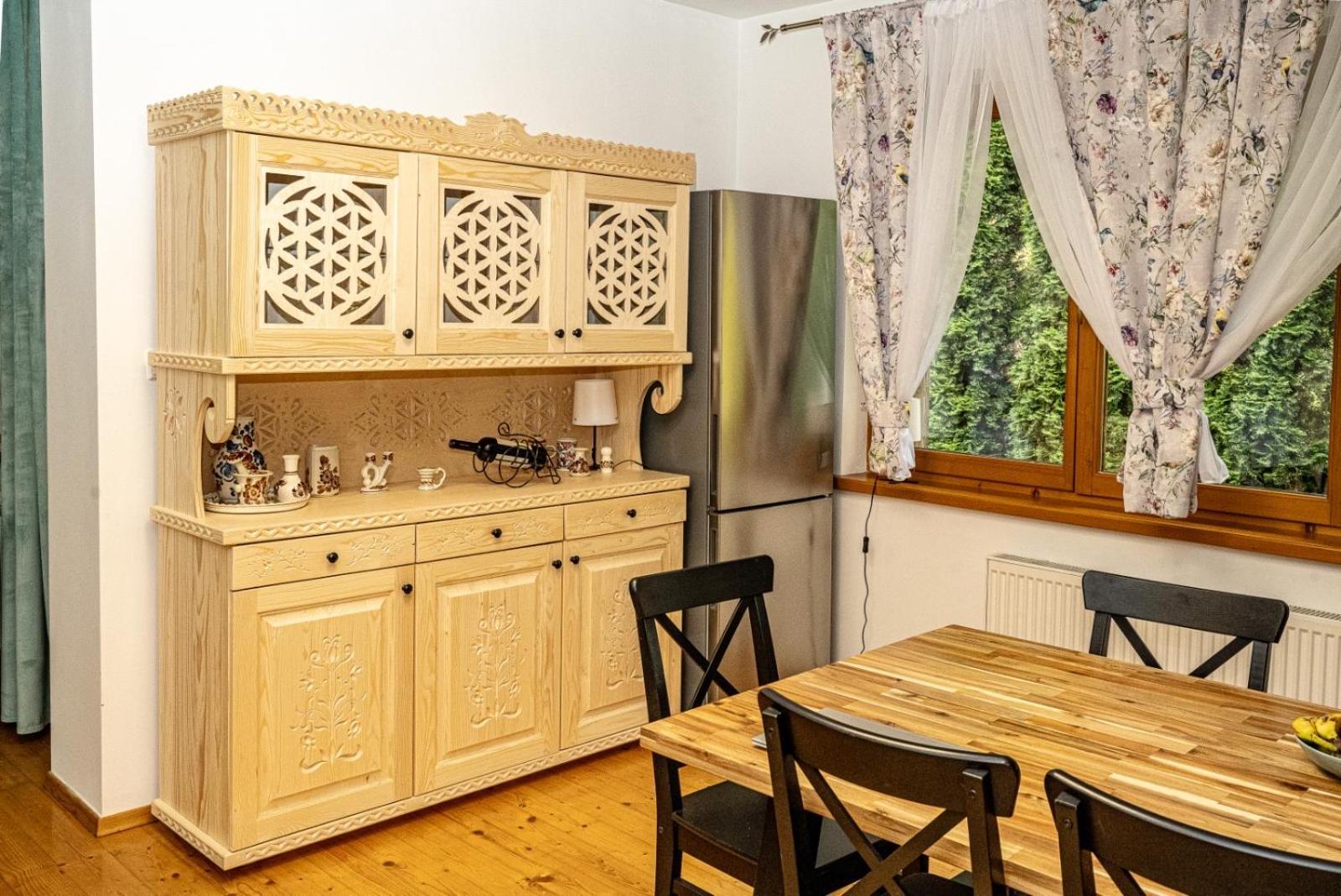 Jaszczurowka Apartment *